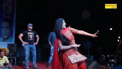 मुंबई में सपना चौधरी ने दिखाए अपने डांस के जलवे, देखिये वीडियो