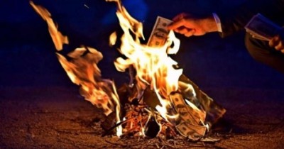 Man set 5 crores on fire to avoid paying to ex-wife, sentences 30 days imprisonment