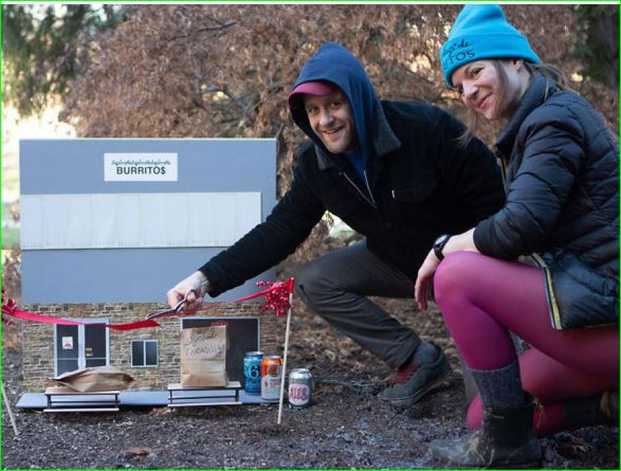 Wow! Couple builds restaurant for squirrels, provides food