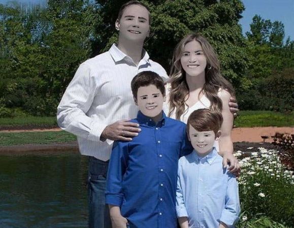 इस परिवार की अजीब सी तस्वीरे देखकर हर कोई है हैरान
