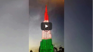 Video : बुर्ज खलीफा पर दिखी 'तिरंगे' की चमक