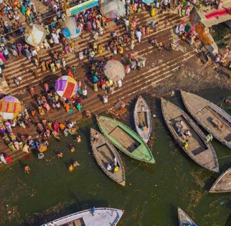 वायरल हो रहीं है काशी की ये सुन्दर तस्वीरें