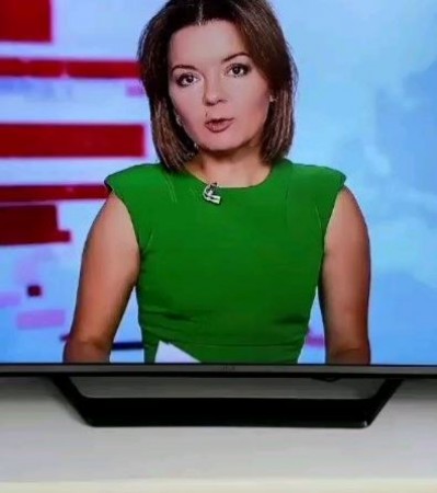 watch viral video:  When Ukraine news anchors tooth falls out on live telecast