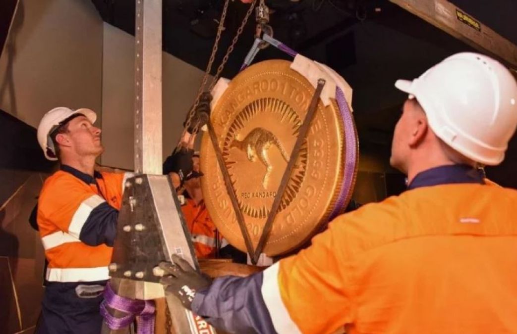 It's the world's largest gold coin, weighing in a ton