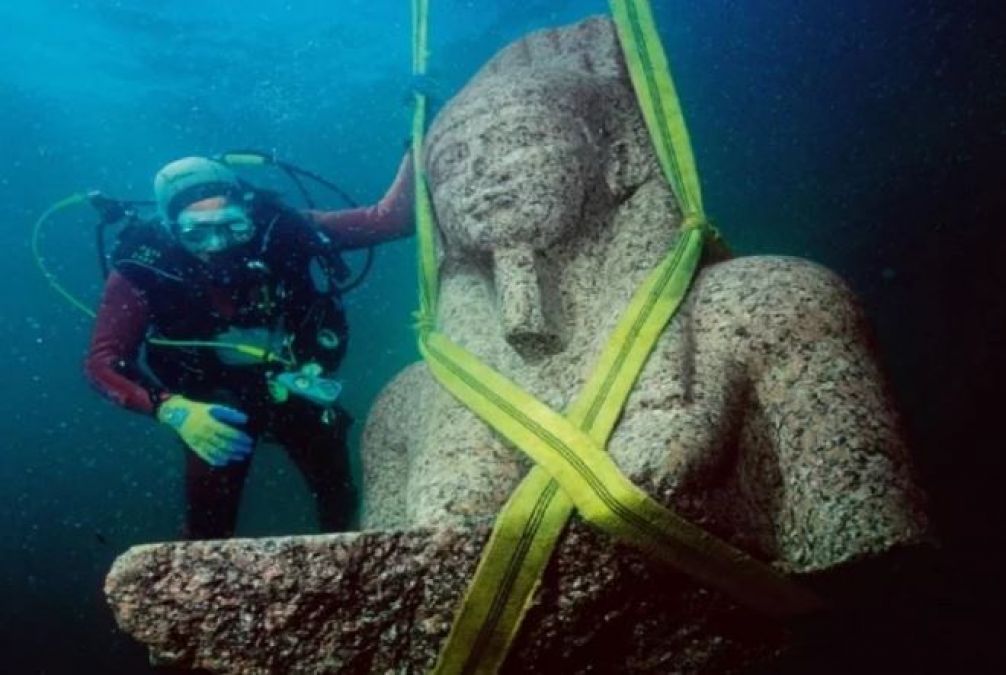 समंदर में निकला 1200 साल पुराना मंदिर, इन चीजों ने भी चौंकाया