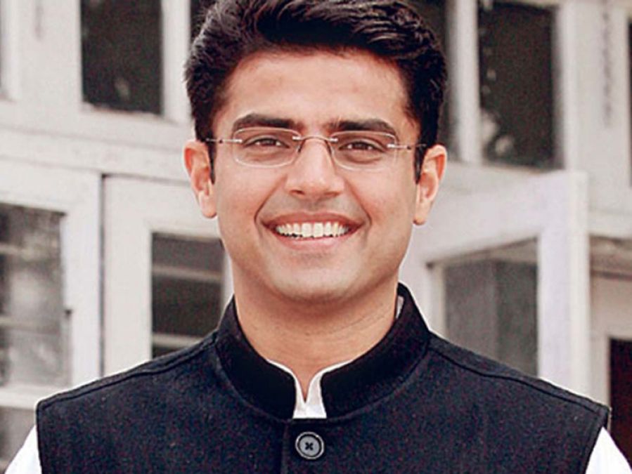 Sachin Pilot ties Safa in under 30 seconds, video goes viral