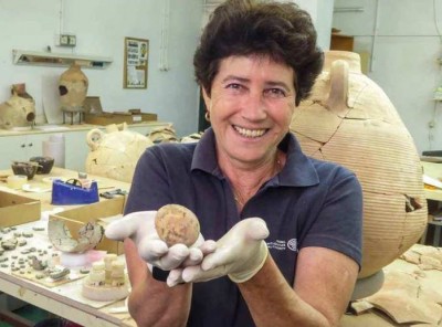 1,000-year-old egg found in an ancient Yavneh cesspit