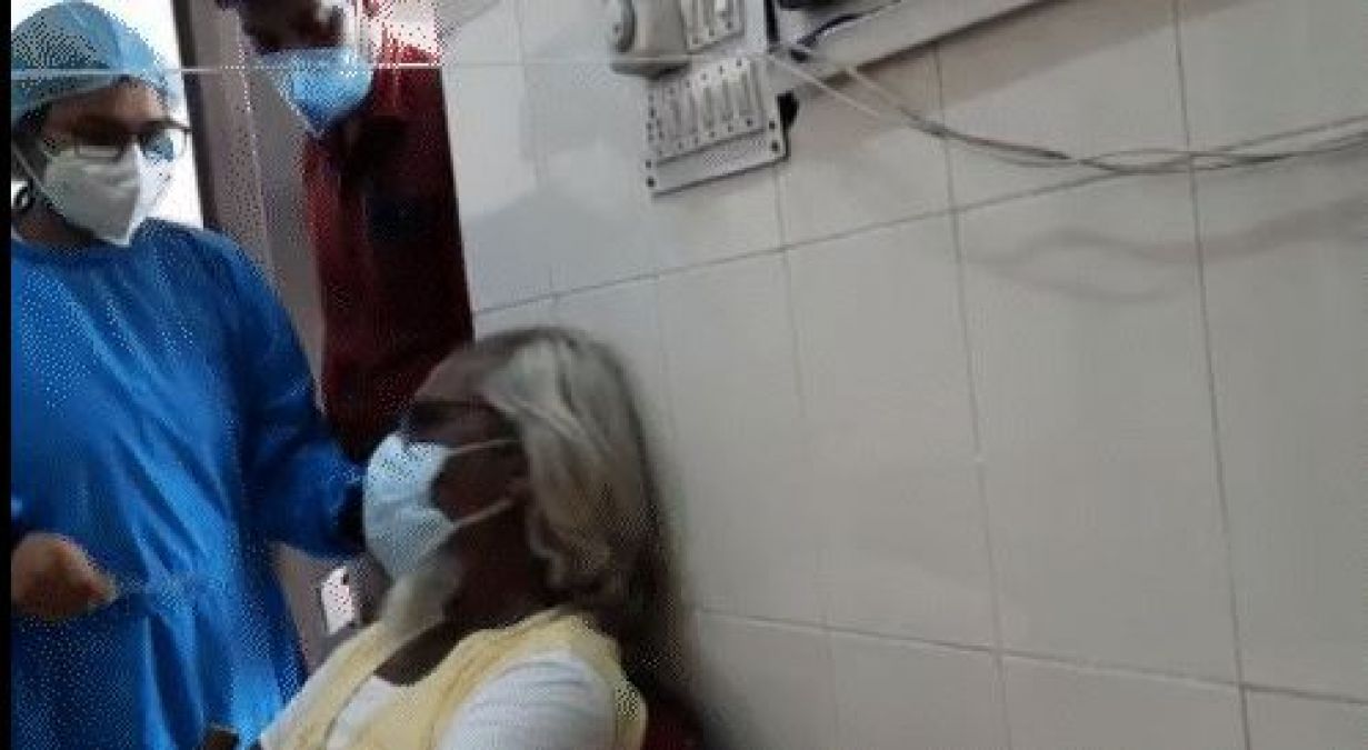 This Baba faints as soon as women and girls are touched, the doctors made a shocking disclosure