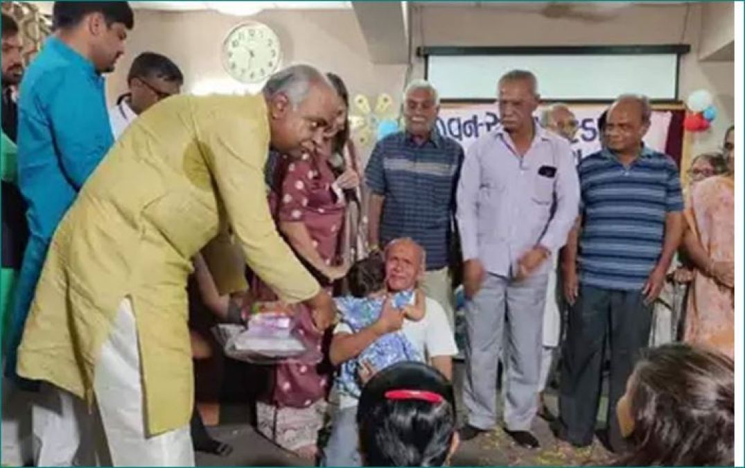 This old age home adopts orphan children, Know complete matter