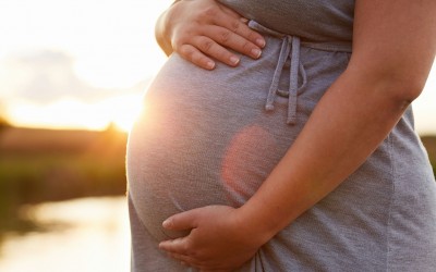 Pregnancy Care: गर्भावस्था में भूल से भी ना करें इन ब्यूटी प्रोडक्ट्स का इस्तेमाल