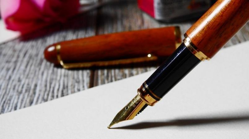 गुजरात ने निकाला एक अनोखा Pen, जो एग्जाम पास कराने की देता है 100 प्रतिशत गारन्टी