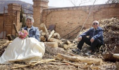 Photos : 80 साल के कपल ने शादी के 40 साल बाद करवाया फोटोशूट