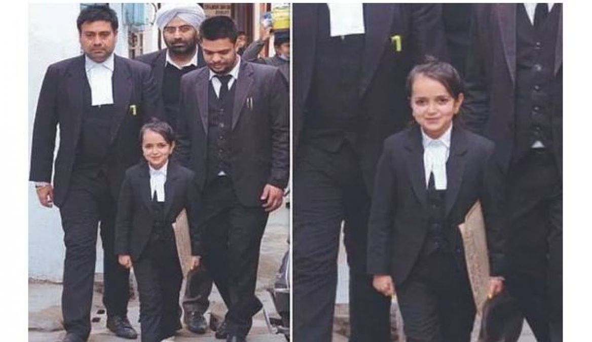 Meet India's Smallest Stature Lawyer