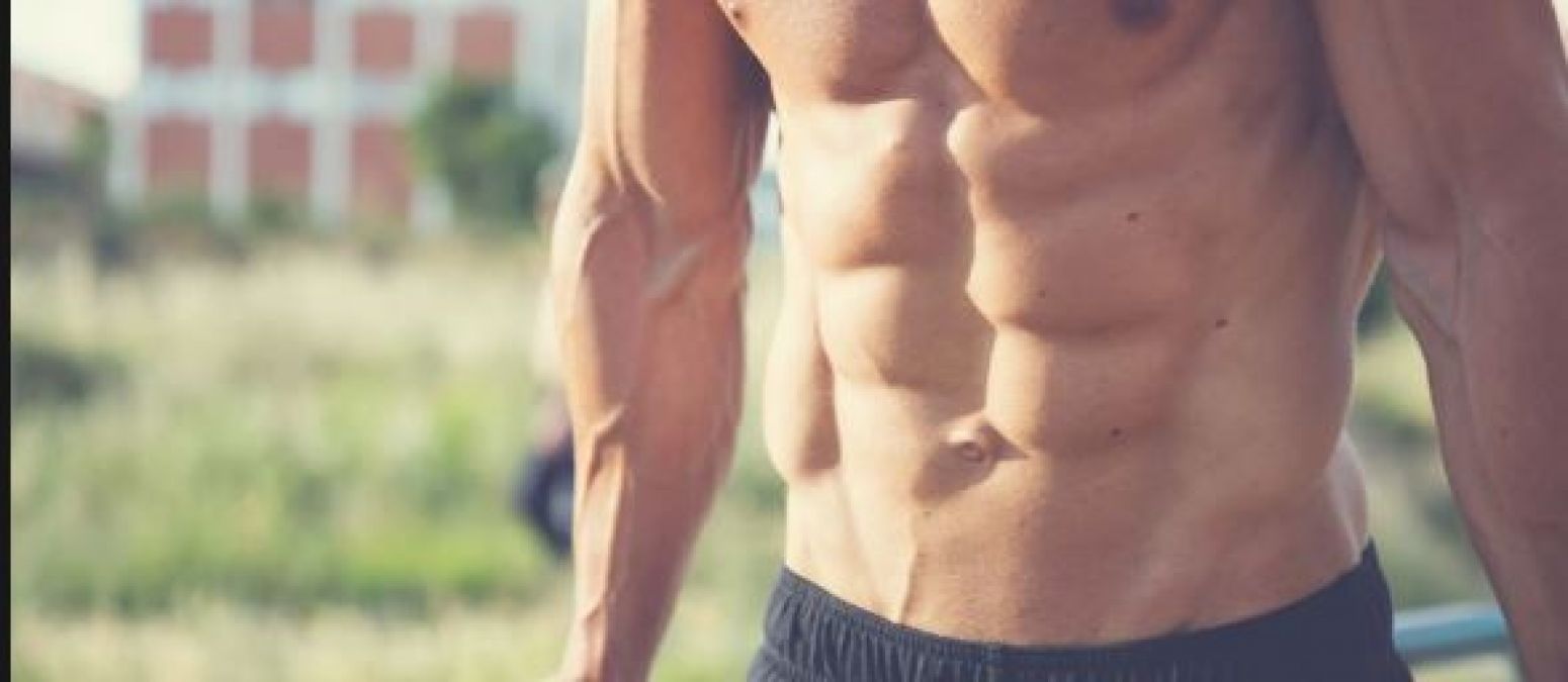 OMG! Without diet and exercise, man made six-pack abs