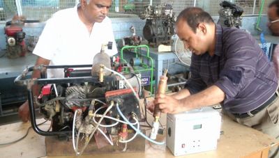 तमिलनाडु के इंजीनियर ने दिखाया कारनामा, बनाया पानी से चलने वाला इंजन