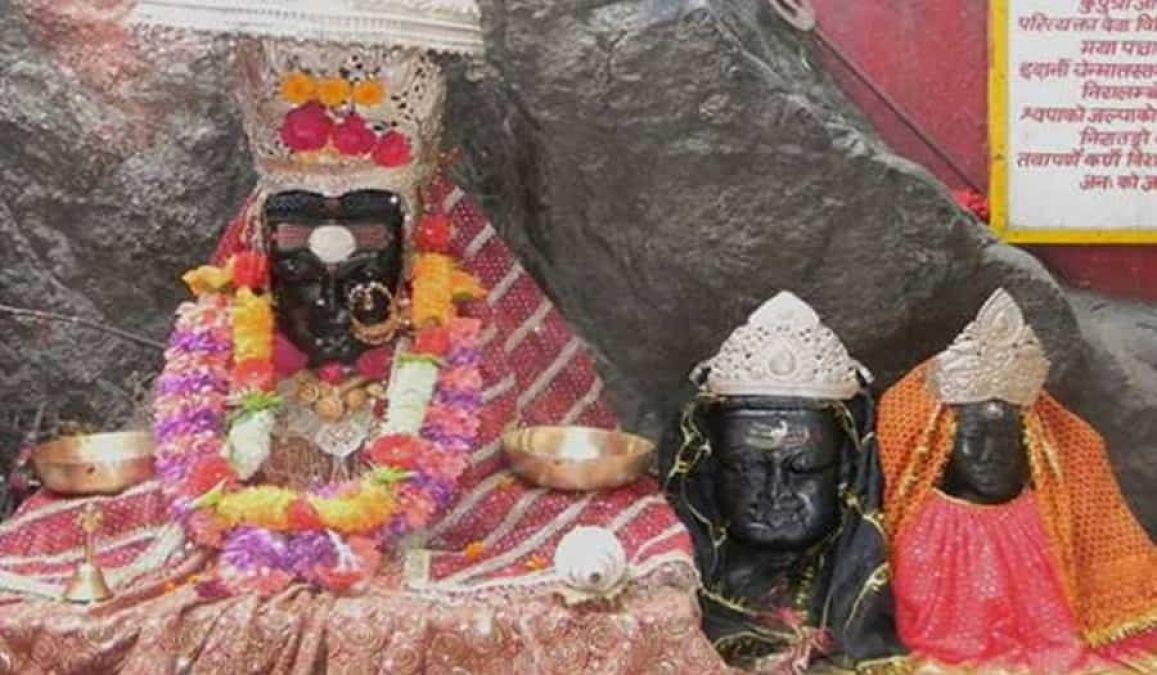 भारत के इस मंदिर में दिन में तीन बार बदलती है माता अपने रूप, वजह उड़ा देंगे होश