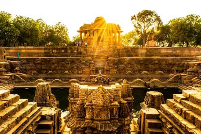 यहाँ तैयार हो रहा भारत का सबसे बड़ा नवग्रह मंदिर