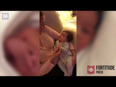 Video : 13 हफ्ते की इस बच्ची की हरकत से माँ रह गयी हैरान, वीडियो हो रहा है वायरल