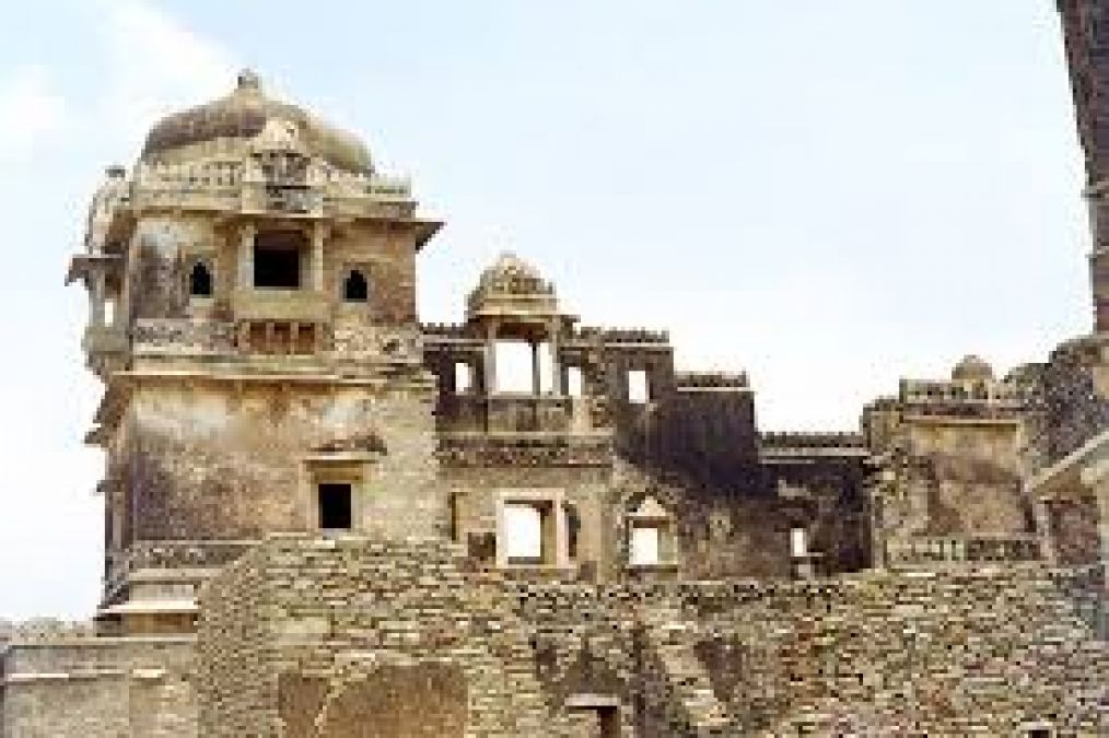 Maharana Kumbha had built so many forts under his rule