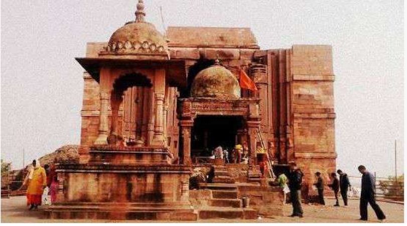 अनोखा है ये भगवान शिव का अधूरा मंदिर..