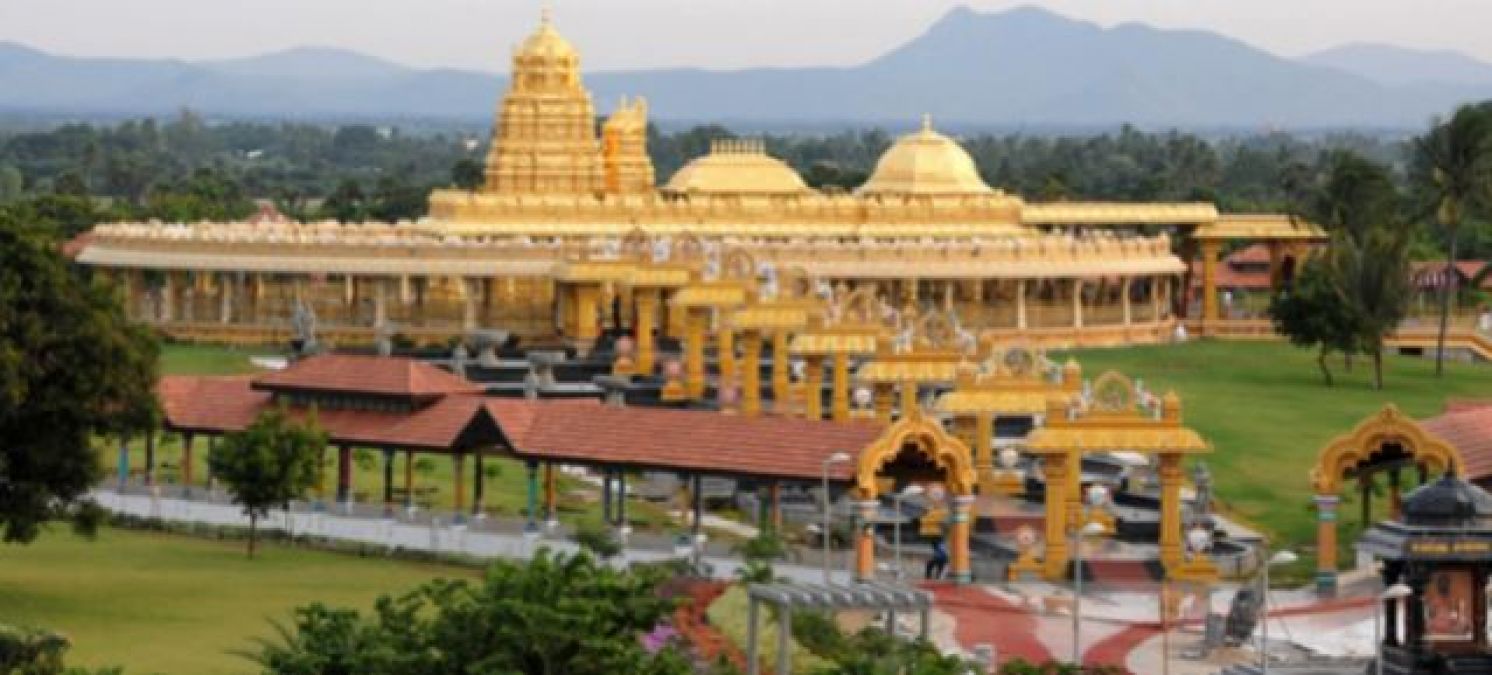 दिवाली: 1500 किलो से अधिक शुद्ध सोने से बना है ये मंदिर, 7 साल में बनकर हुआ तैयार