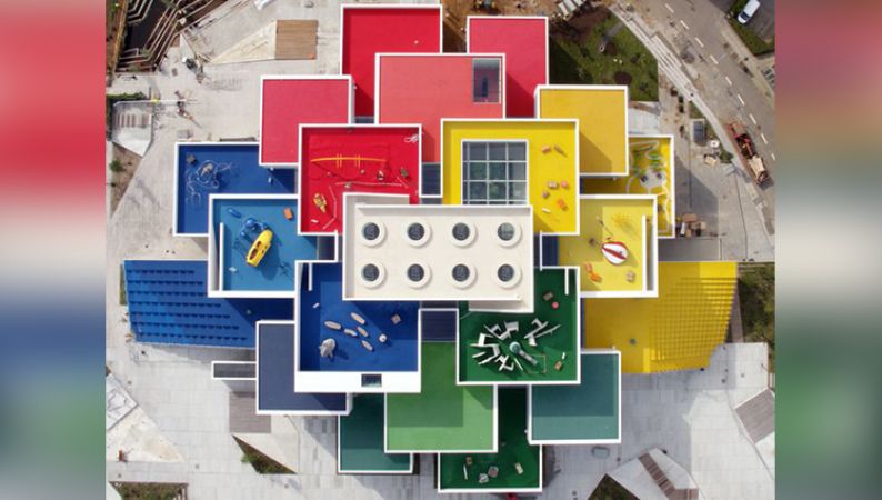 Lego से बना है ये खुबसूरत घर, देखकर कहेंगे बचपन के सपने जैसा है ये