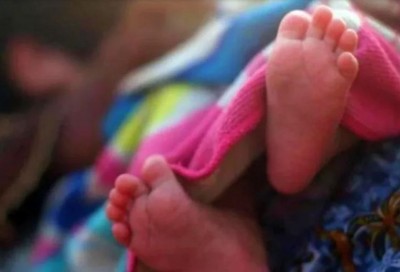OMG: महिला ने एक साथ 7 बच्चों को दिया जन्म, डॉक्टर्स हुए हैरान