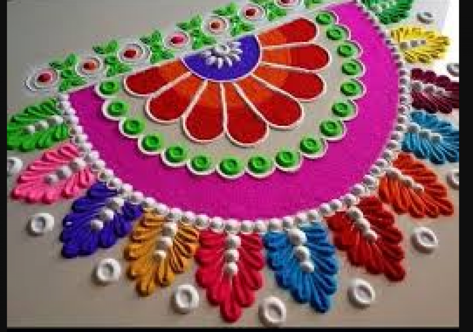 This Diwali make latest and trendy rangoli, decorate the home to welcome Goddess Lakshmi