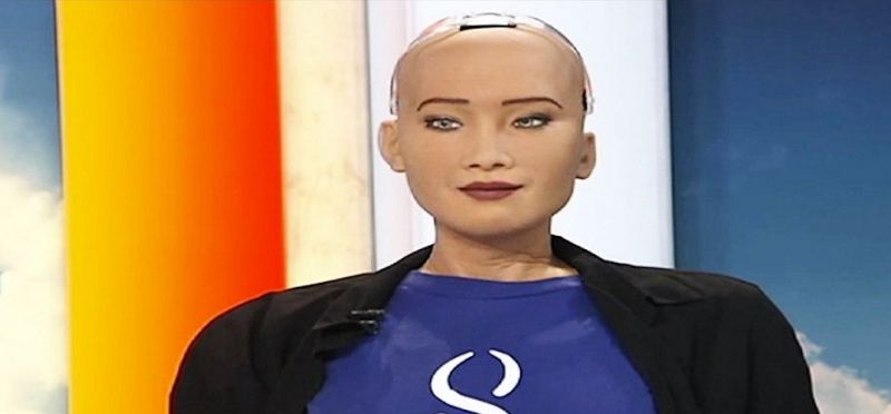 इस रोबोट को मिली साउदी की नागरिकता, दे चुकी है कई इंटरव्यू