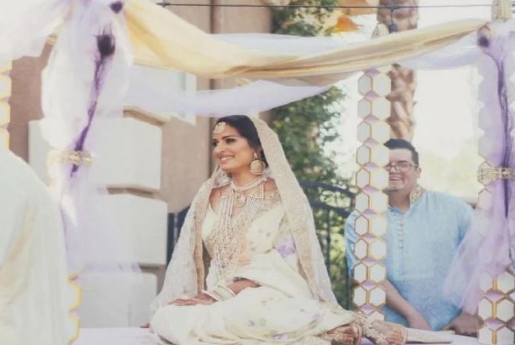 भारत-पाक की लड़कियों ने अमेरिका में की शादी, देखें वायरल फोटोज