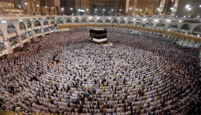 Corona outbreak: Curfew imposed in Mecca and Medina, 21 people dead in Saudi Arabia
