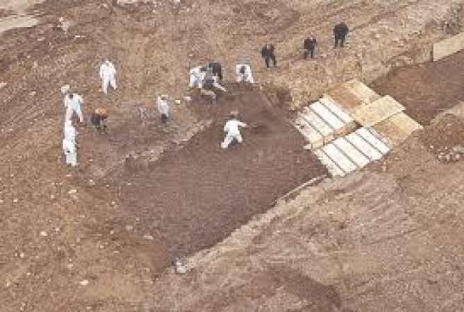 Mass graves excavated in NewYork to bury unclaimed bodies of people died due to coronavirus