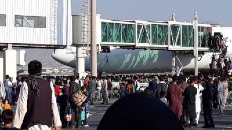 काबुल एयरपोर्ट पर फायरिंग और भगदड़ में अब तक 40 लोगों की मौत