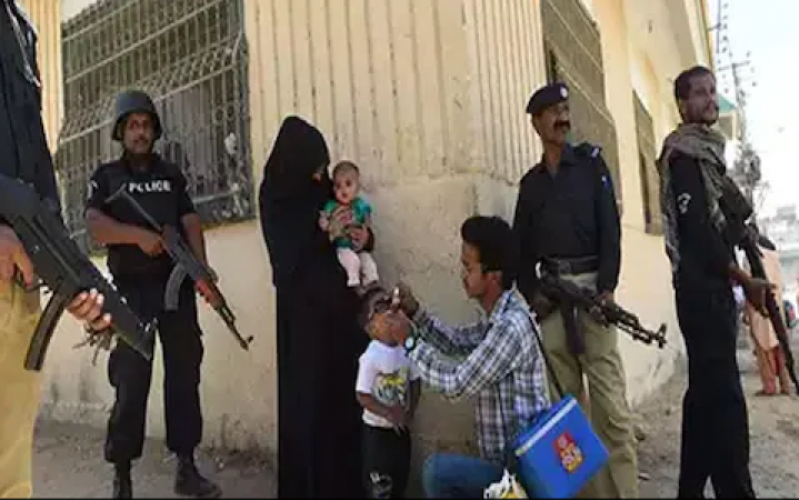 2 policemen accompanying the polio team shot dead
