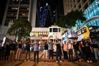 45-km-long human chain built by two million people in Hong Kong to protests against China