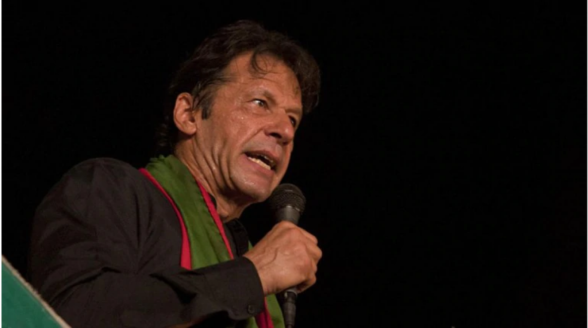 Imran Khan now play communal card to incite Muslims on Kashmir issue