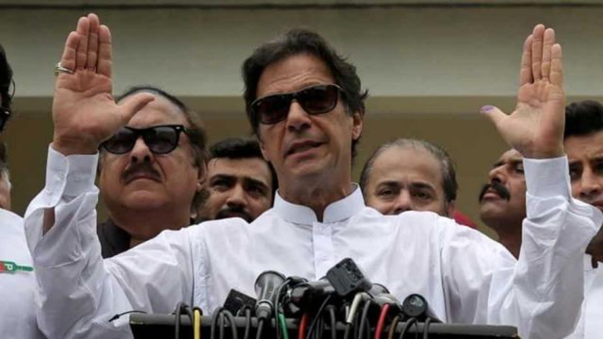 Three veteran leaders become headache for Imran's government, playing hide and seek in politics