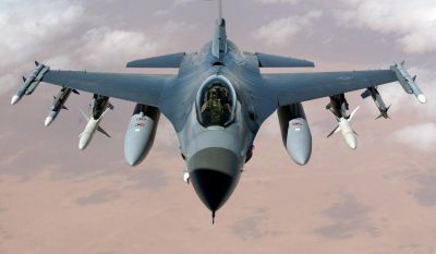पाकिस्तान को अमेरिका ने लताड़ा, F-16 विमानों का न करें गलत उपयोग