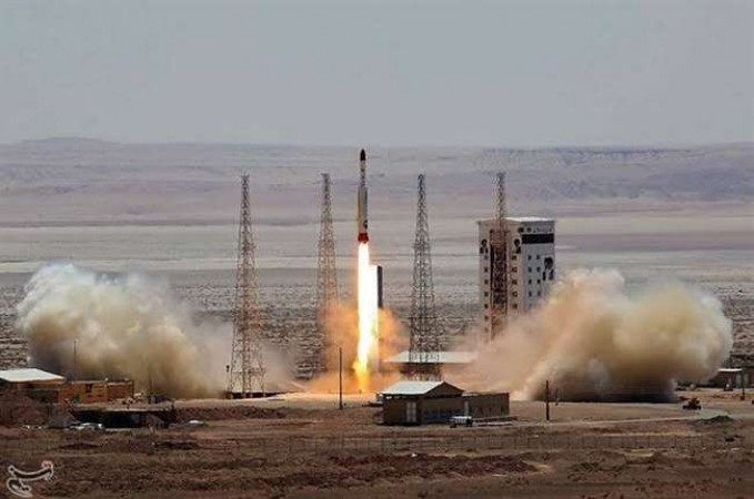 ईरान ने किया बड़ा एलान, अमेरिका से तनाव के बाद अतंरिक्ष विज्ञान में नई उड़ान