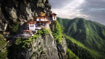 Big decision of Bhutan government, Ends free entry for Indian tourists