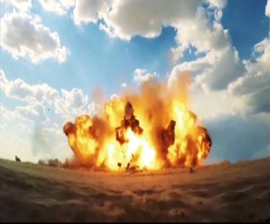 Tension increased between US and Iran, Iran shows ballistic missile Raad-500
