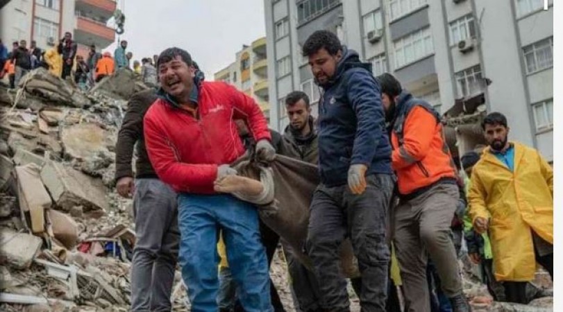 भूकंप के 278 दिन के बाद बचाई गई युवक की जान