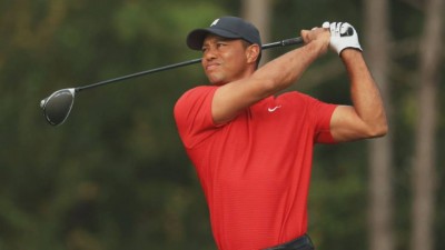 World's golf camp Tiger Woods succumb to road accident