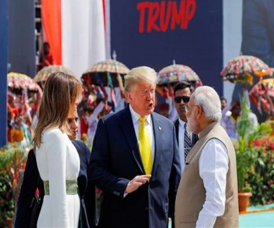 अमरीका पहुंचे ट्रम्प, बोले- 'भारत महान है, मेरी यात्रा बेहद सफल रही'