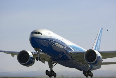 Emergency landing of Boeing 777 passenger aircraft