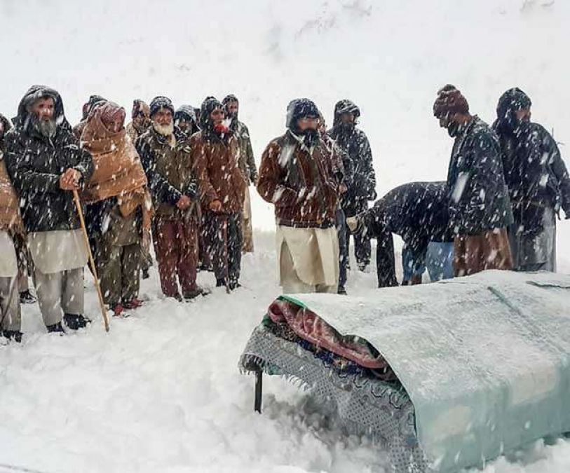 पाकिस्तान में ठंड ने ढाया कहर, मरने वालों की संख्या 100 के पार