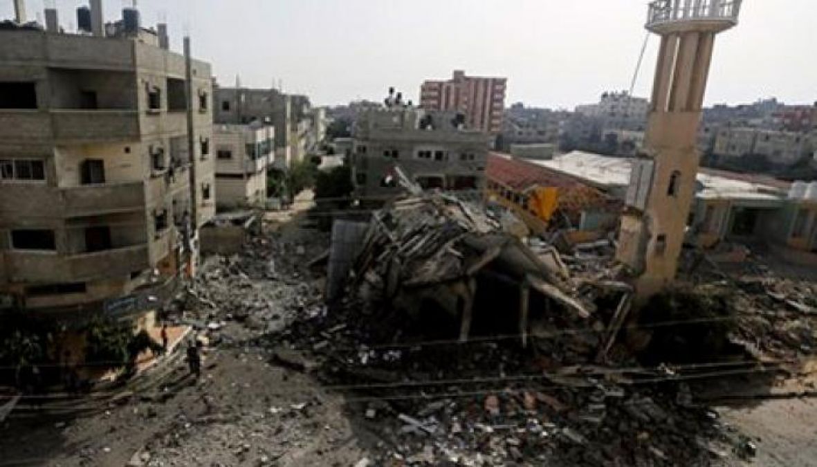 इजराइल ने सीरिया में फिर दागी मिसाइलें, 4 लोगों की मौत कई घायल