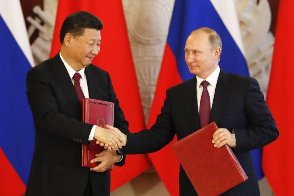 Chinese President Xi Jinping celebrates birthday with Putin, receives ice cream