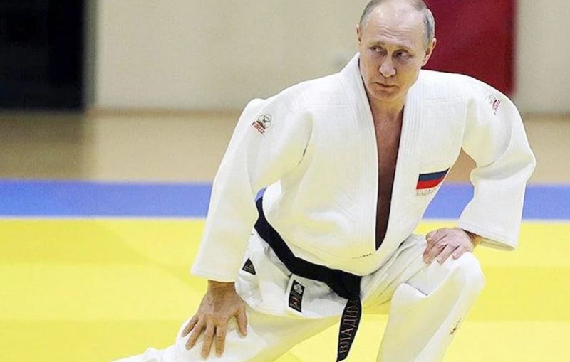 पुतिन को महंगा पड़ा यूक्रेन से युद्ध, ओलिंपिक से बाहर हुआ रूस