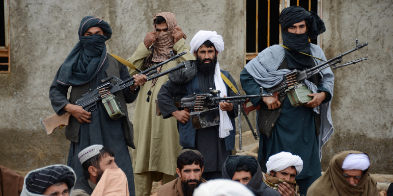 48 घंटे भी नहीं टिक पाया अफ़ग़ानिस्तान का शांति समझौता, तालिबान ने फिर किया अटैक